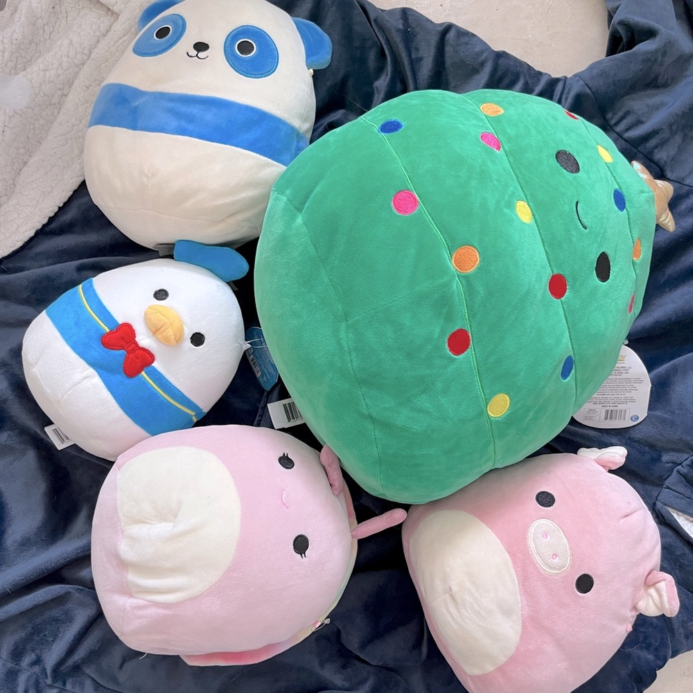 Selling all of these squishmallows ! Will sell all together or separate. 5$ each